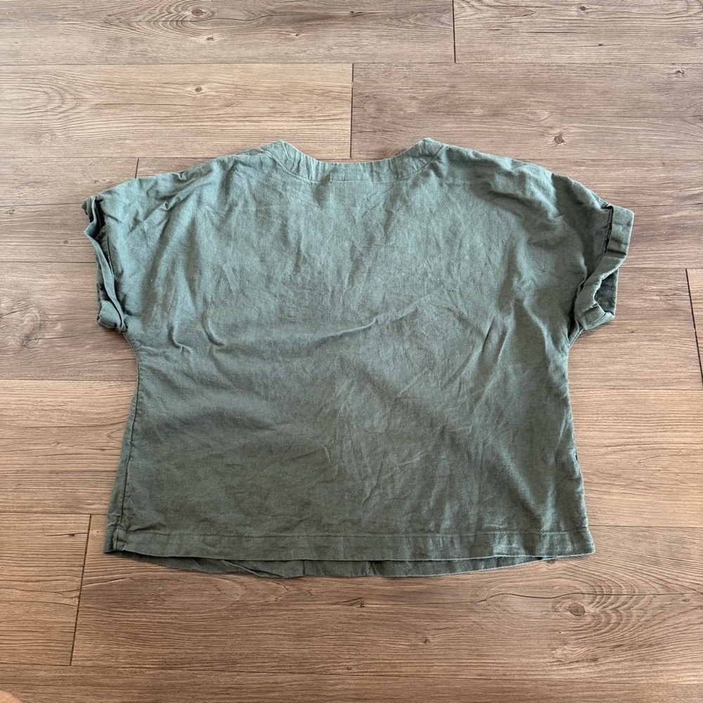 Universal Thread Linen Top - Picture 2 of 4